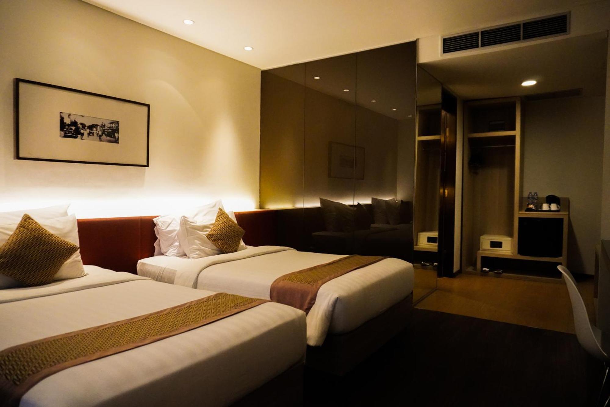 De Java Hotel Bandung Exteriör bild